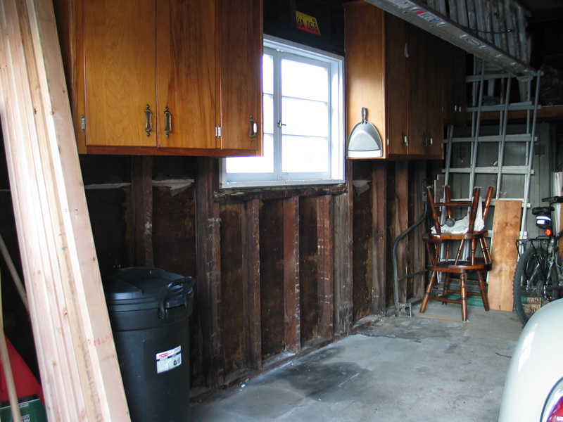 garage workbench -